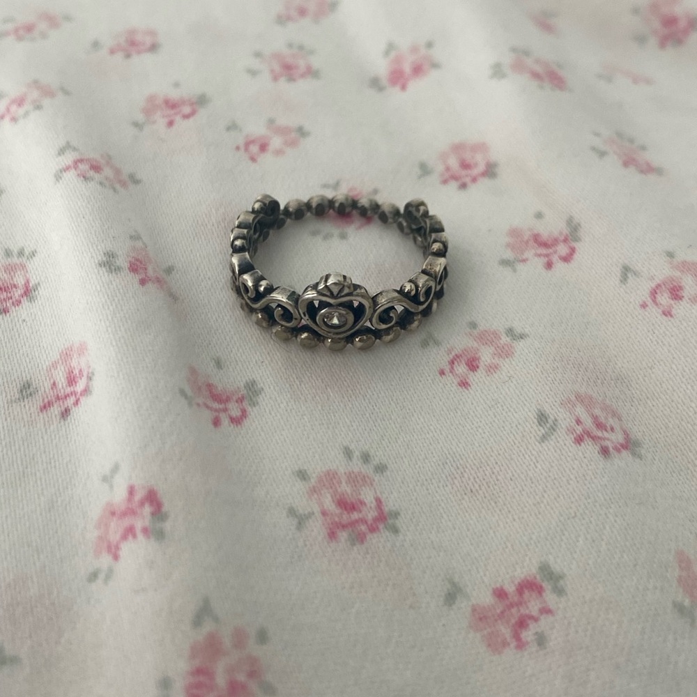 Pandora Elegant Silver Ring